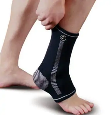 קרסולית Premium Elasticated Ankle Support מבית Fortuna