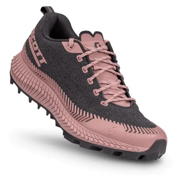 נעלי ריצה שטח נשים סקוט שחור-ורוד SUPERTRAC ULTRA RC